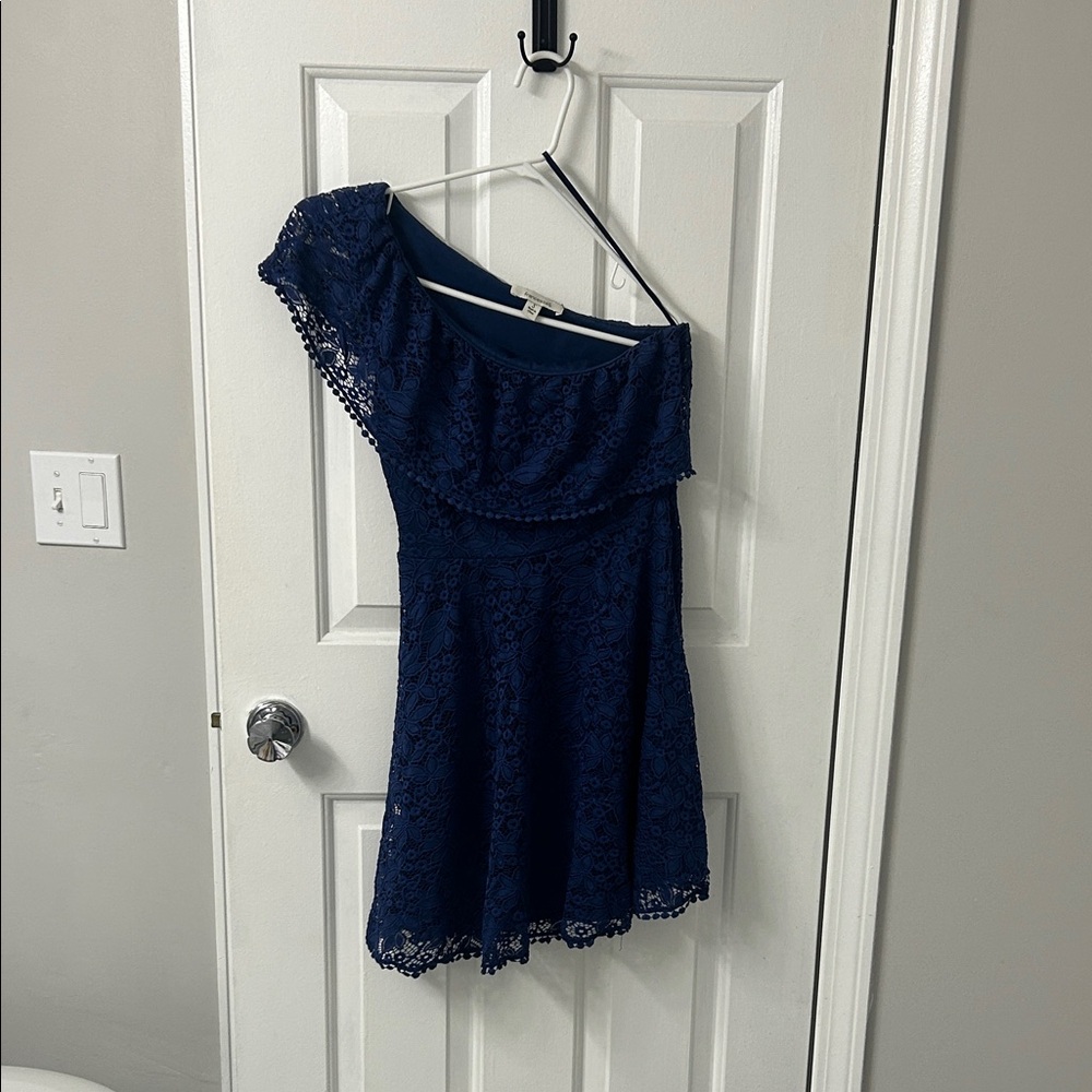 Navy Blue Lace One-Shoulder Dress